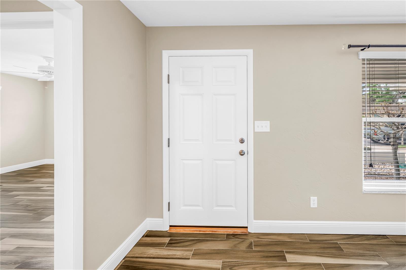 CANTERBURY CHASE - Residential