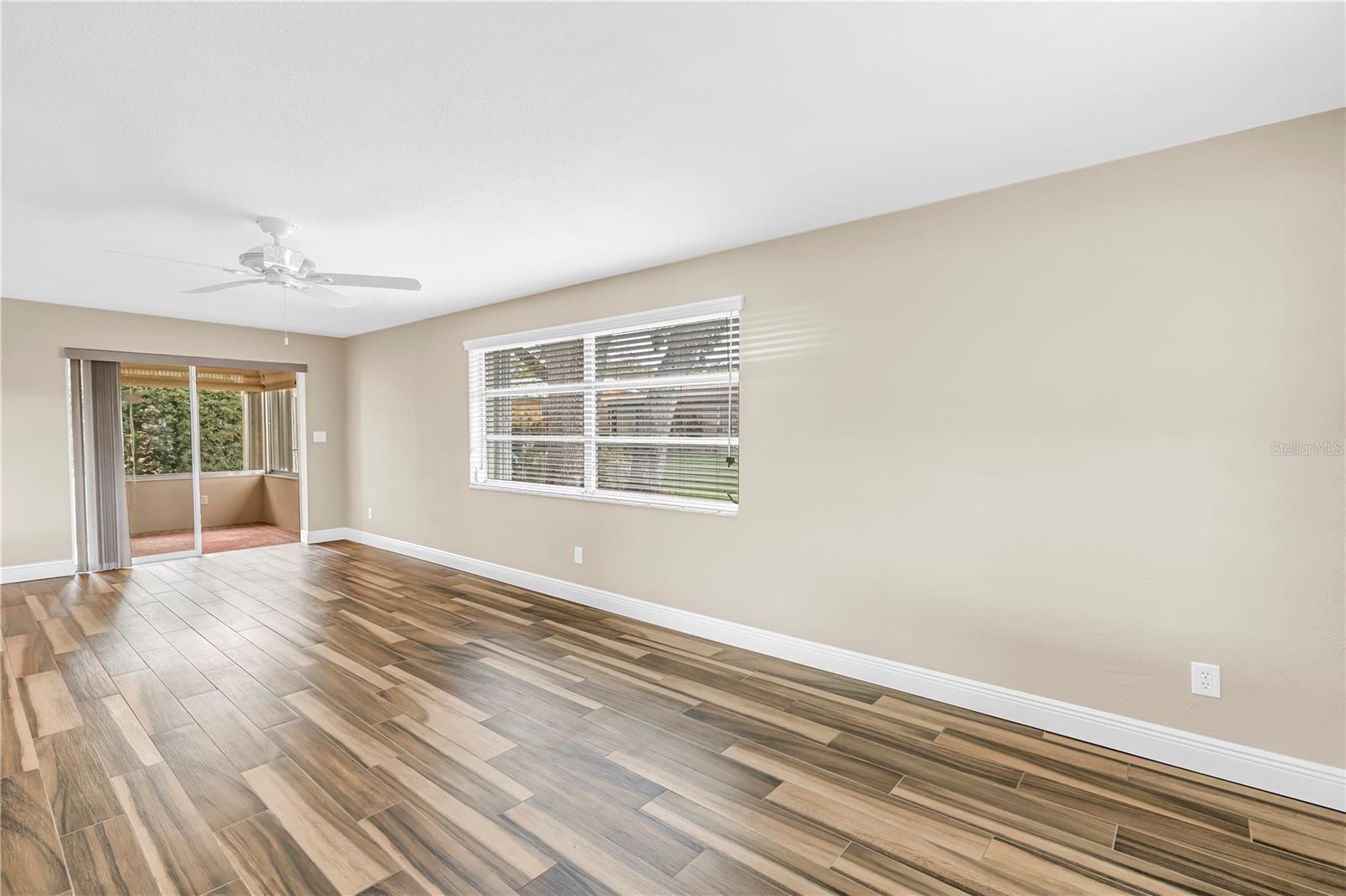 CANTERBURY CHASE - Residential