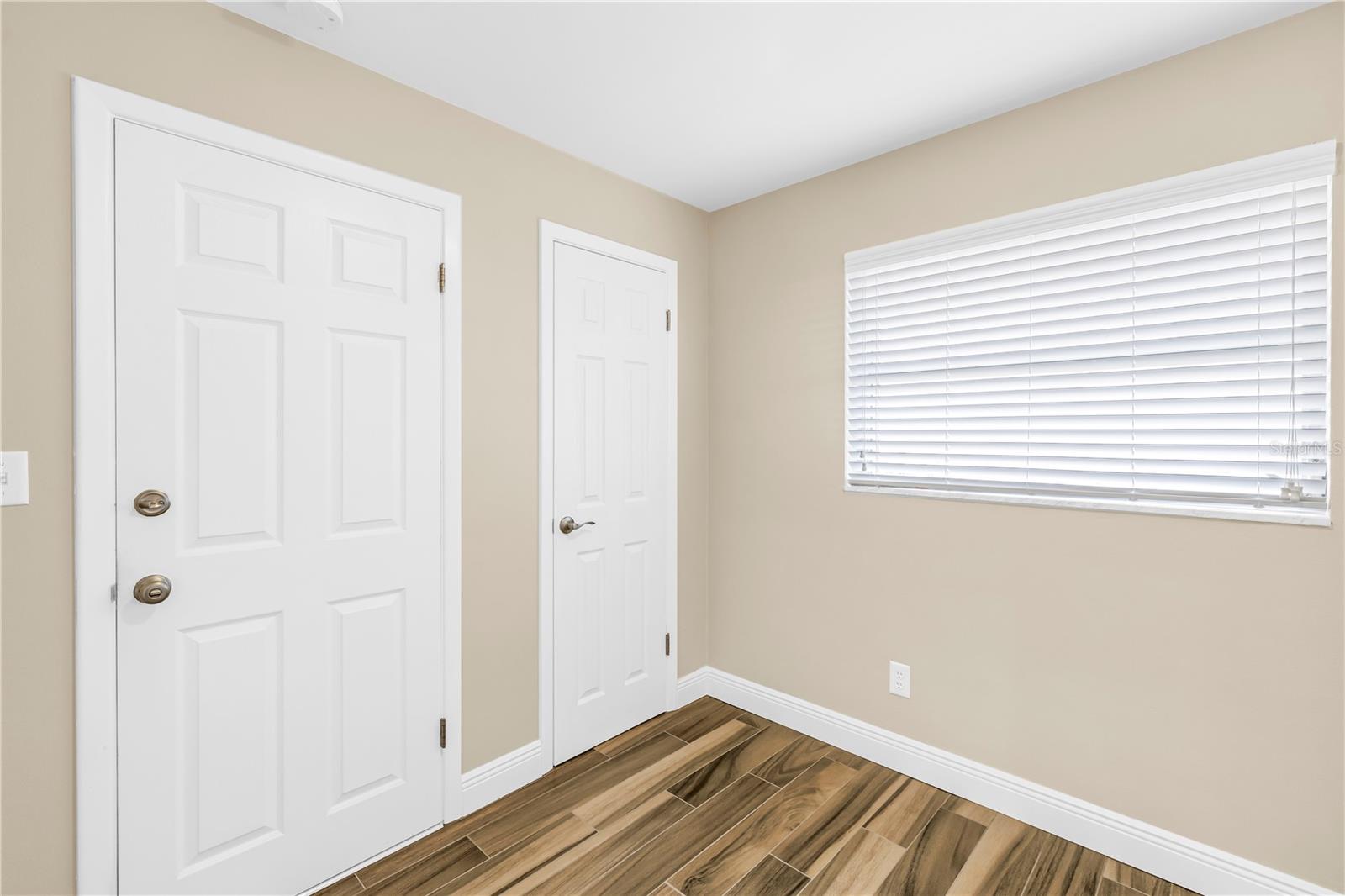 CANTERBURY CHASE - Residential