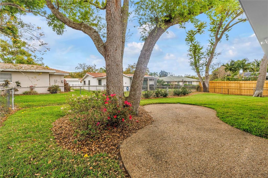 Photo of 12088 70th Avenue, Seminole, FL 33772 (MLS # TB8486725)