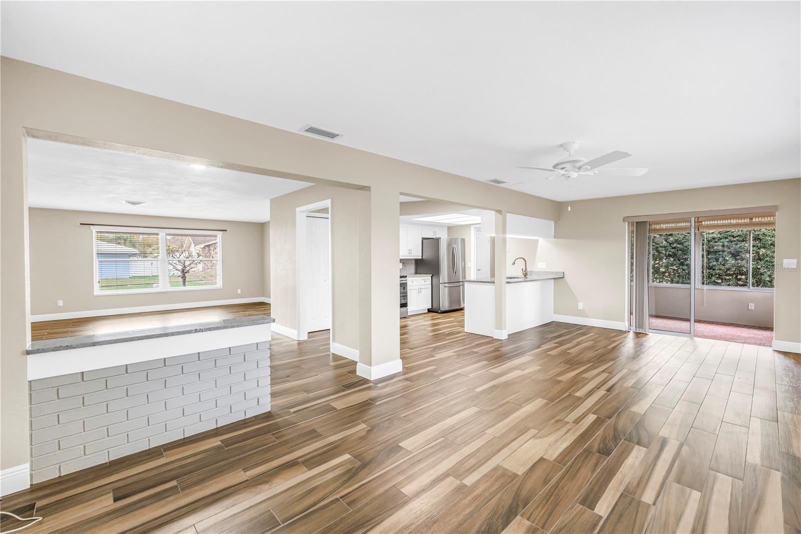 CANTERBURY CHASE - Residential