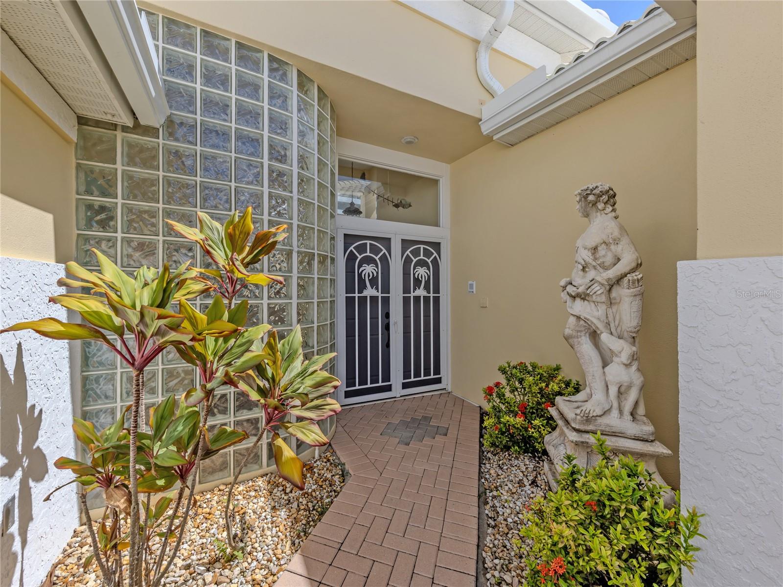 228 VESTAVIA DRIVE, VENICE, FL, 34292 2 228 VESTAVIA DRIVE