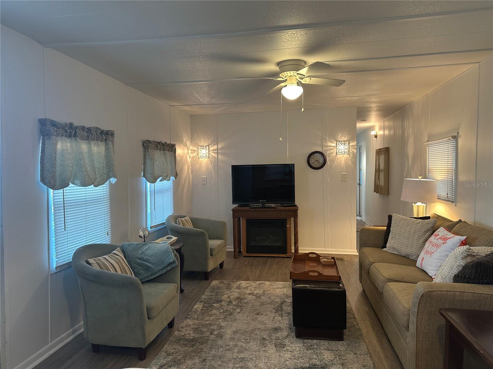 HOLIDAY PARK - Residential