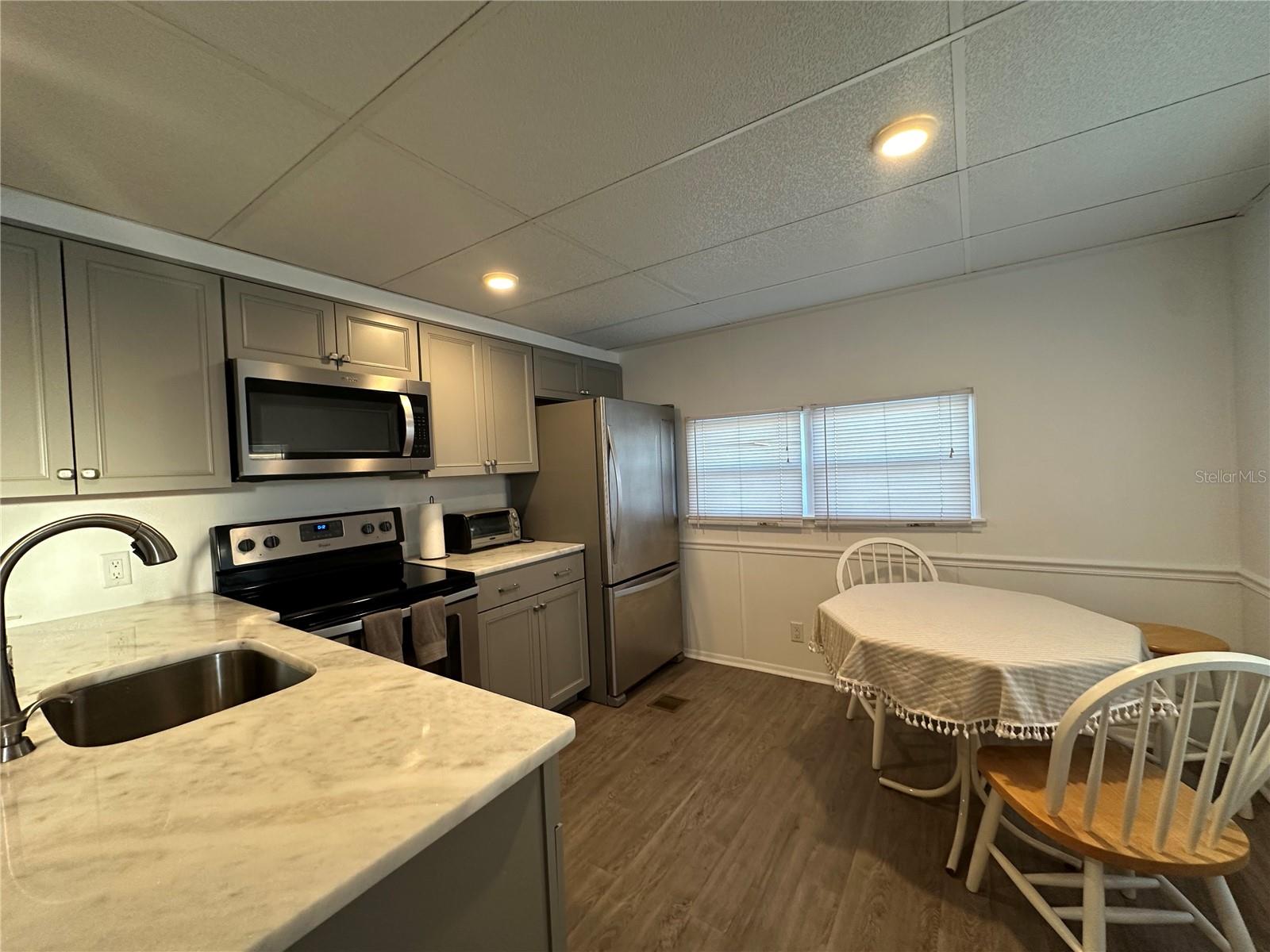 HOLIDAY PARK - Residential