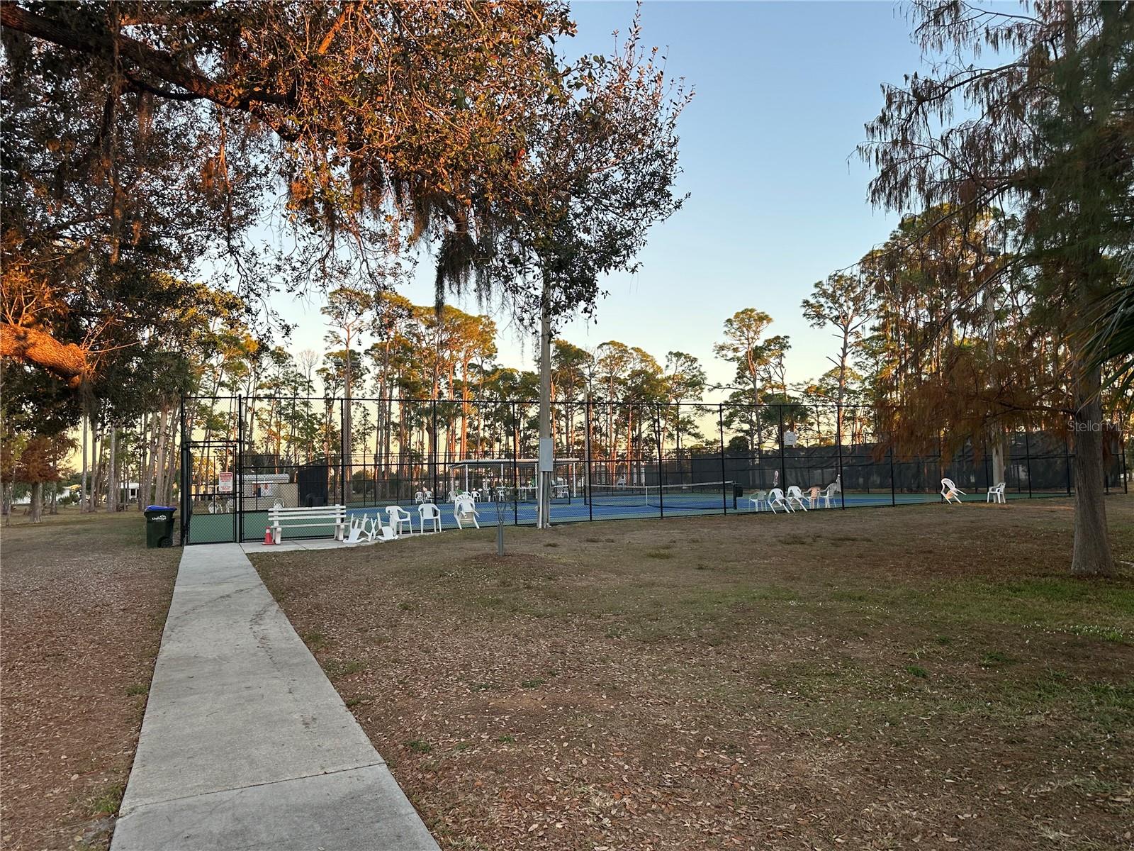 HOLIDAY PARK - Residential