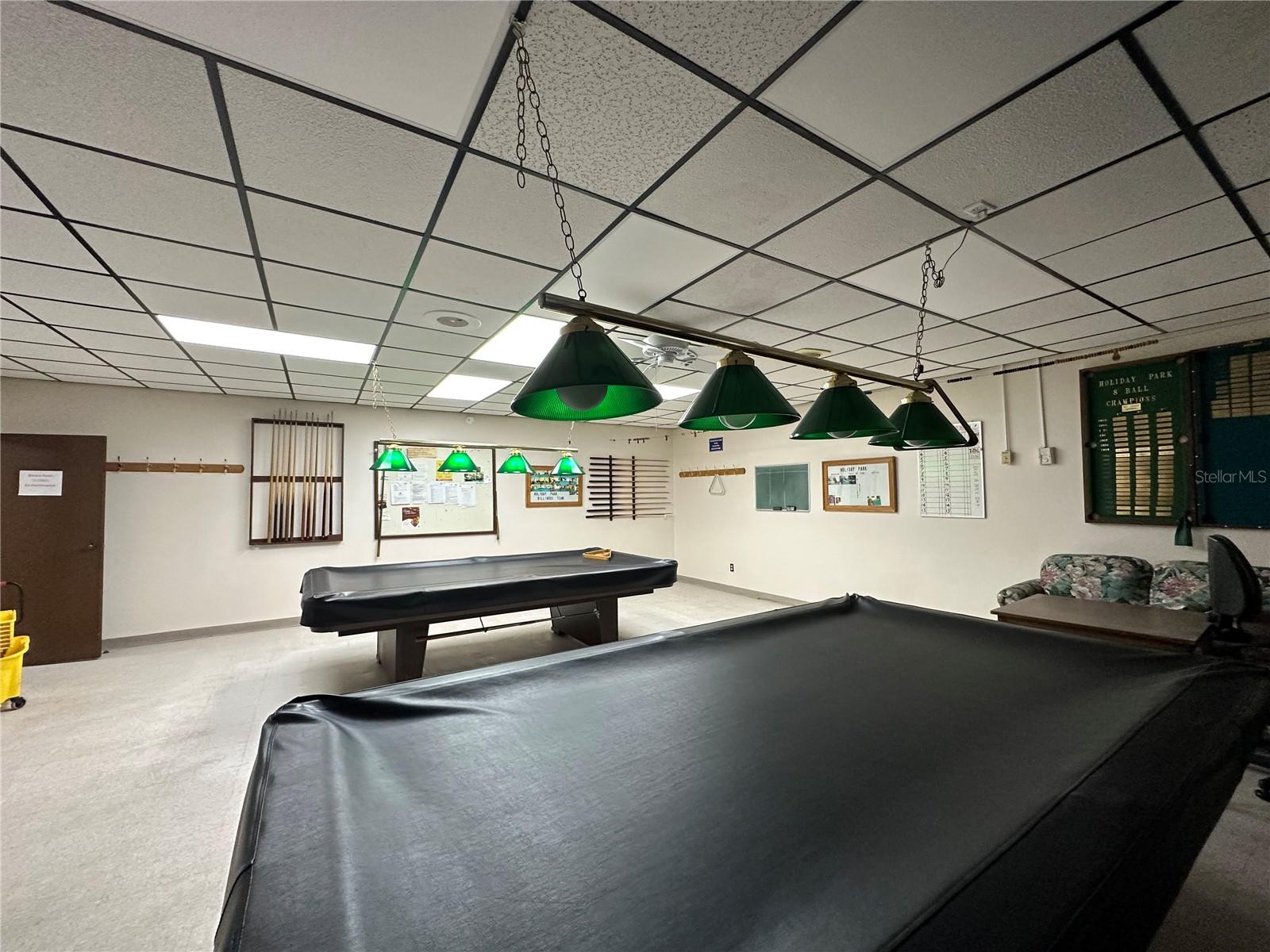 HOLIDAY PARK - Residential