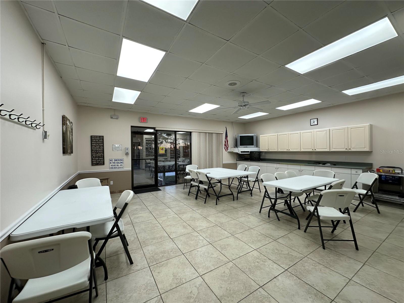 HOLIDAY PARK - Residential