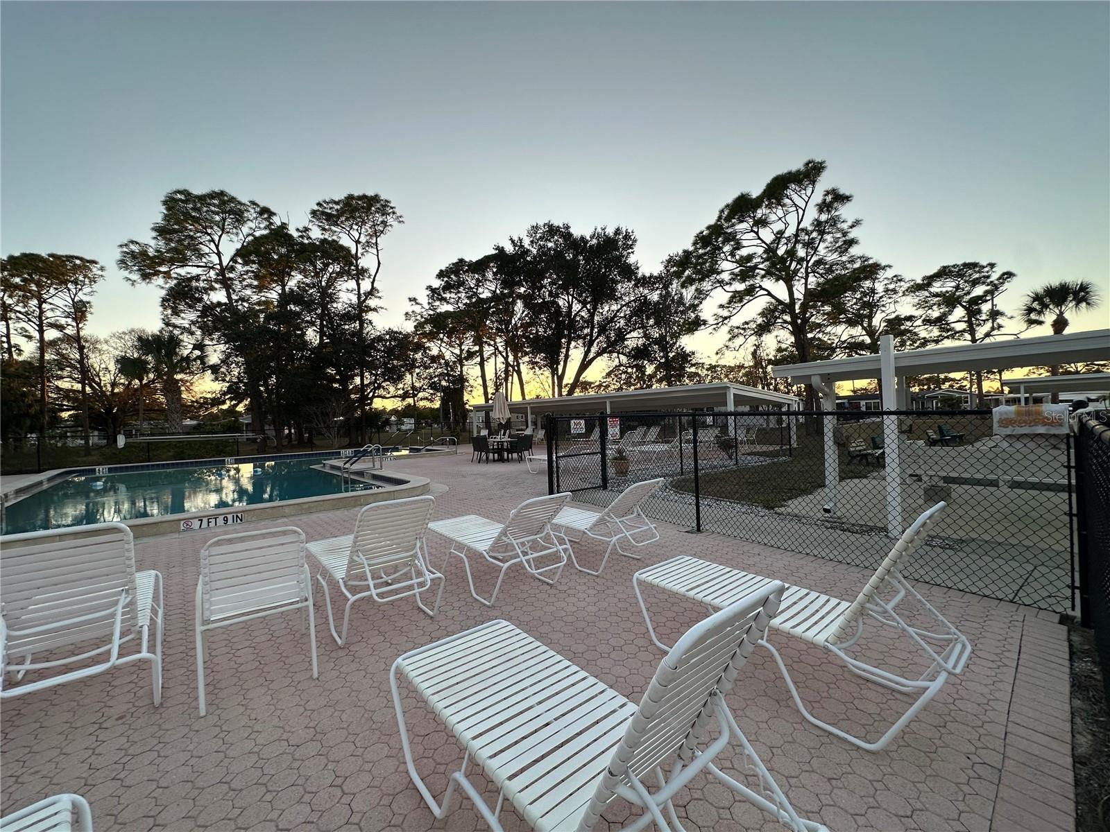 HOLIDAY PARK - Residential