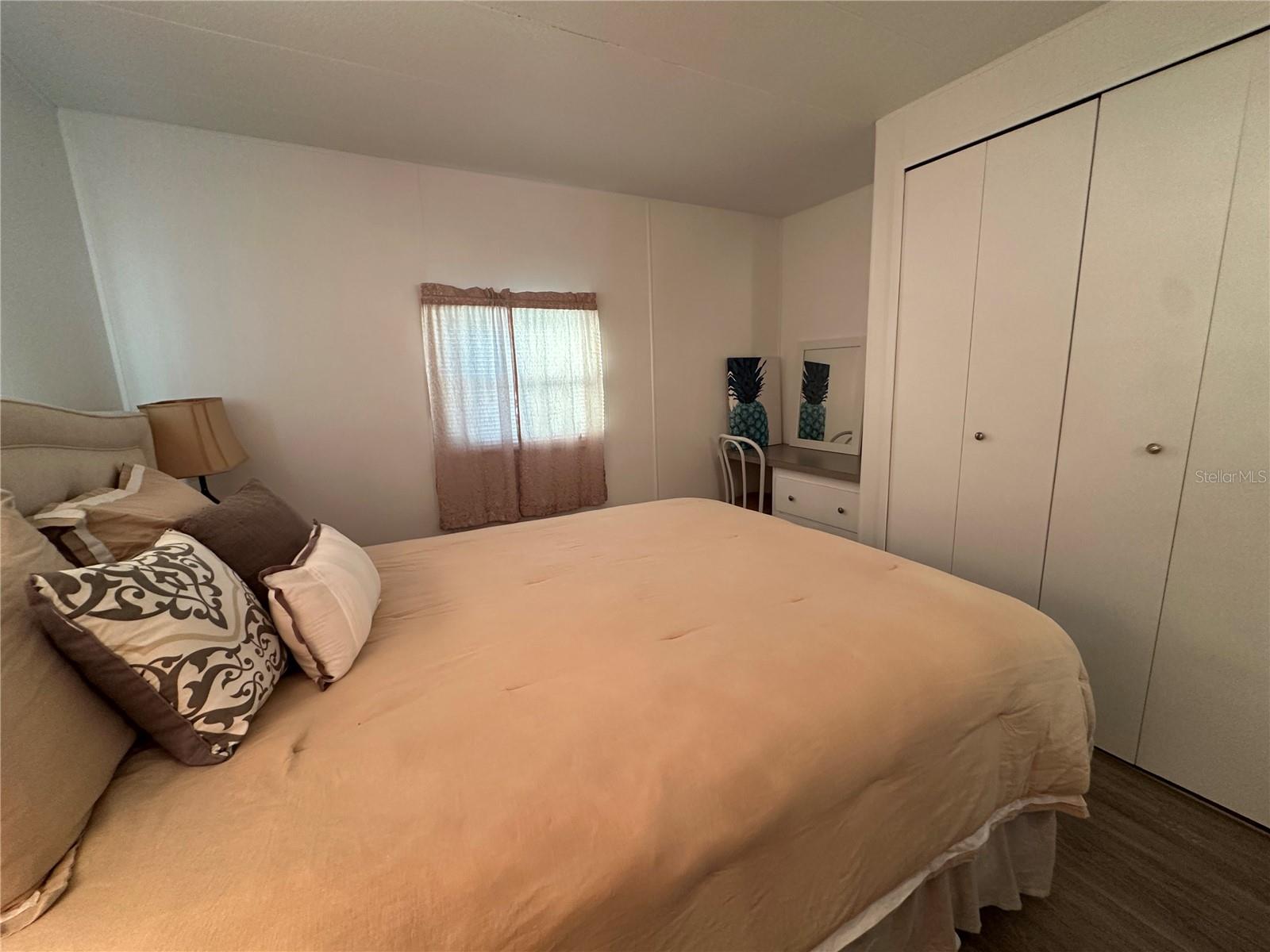 HOLIDAY PARK - Residential