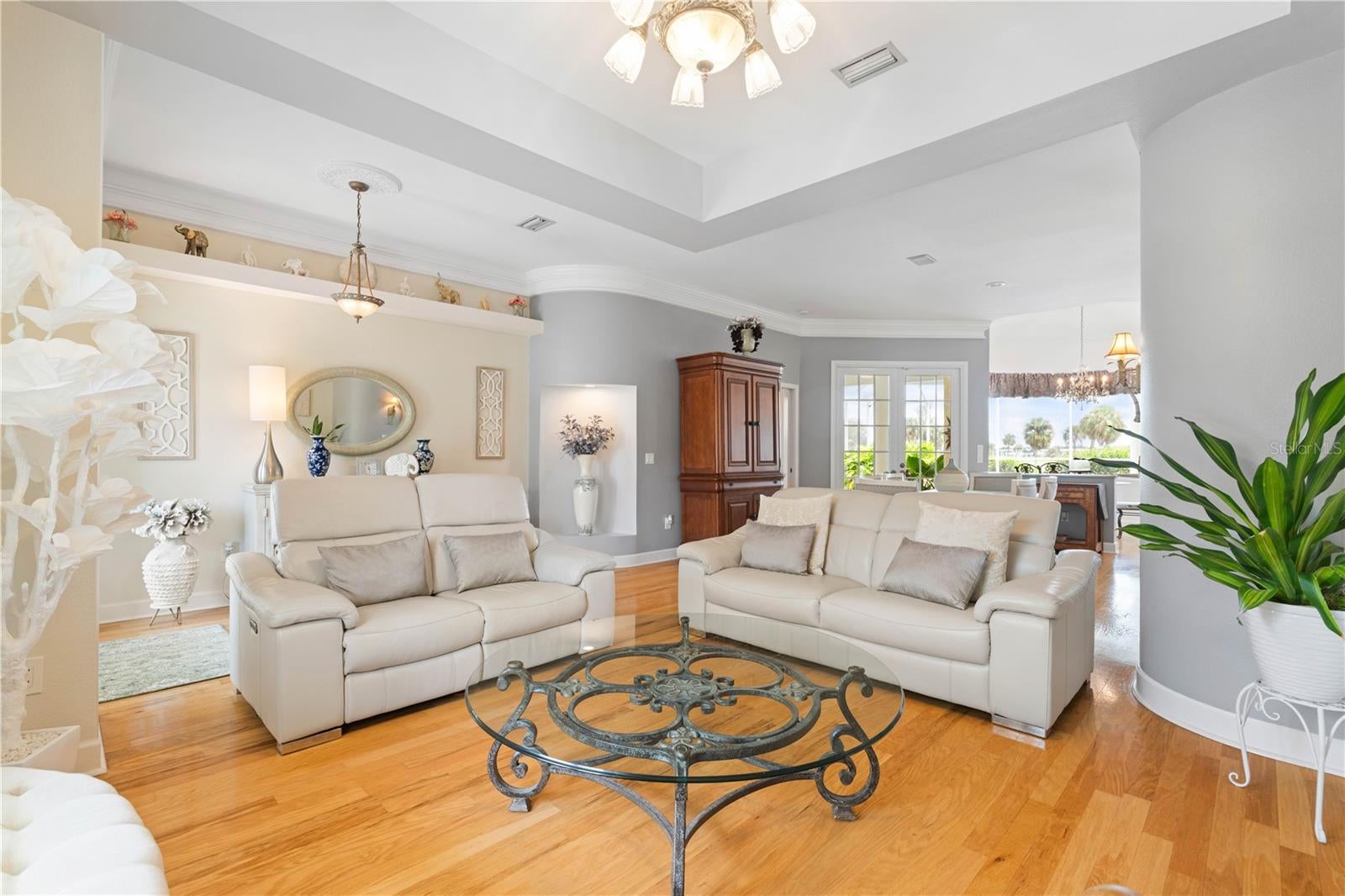 813 MONACO DRIVE