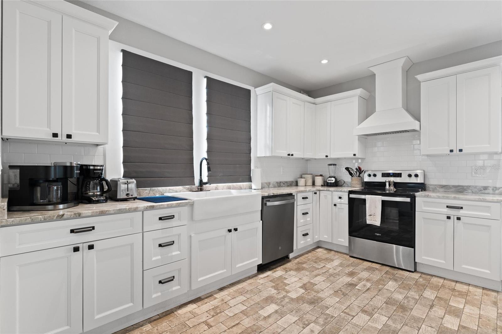 TARPON SPGS OFFICIAL MAP - Residential Lease