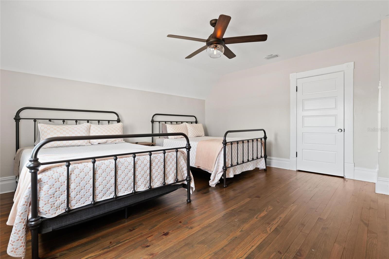 TARPON SPGS OFFICIAL MAP - Residential Lease