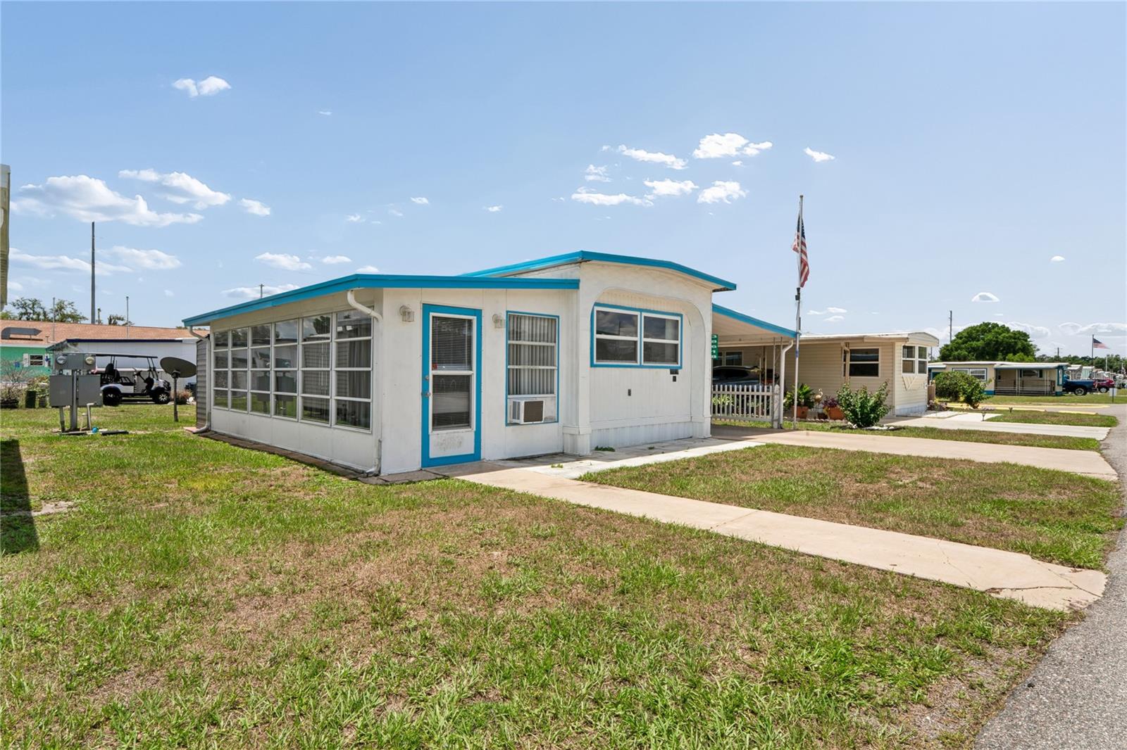 SLEEPY HOLLOW MOBILE ESTATES - Residential