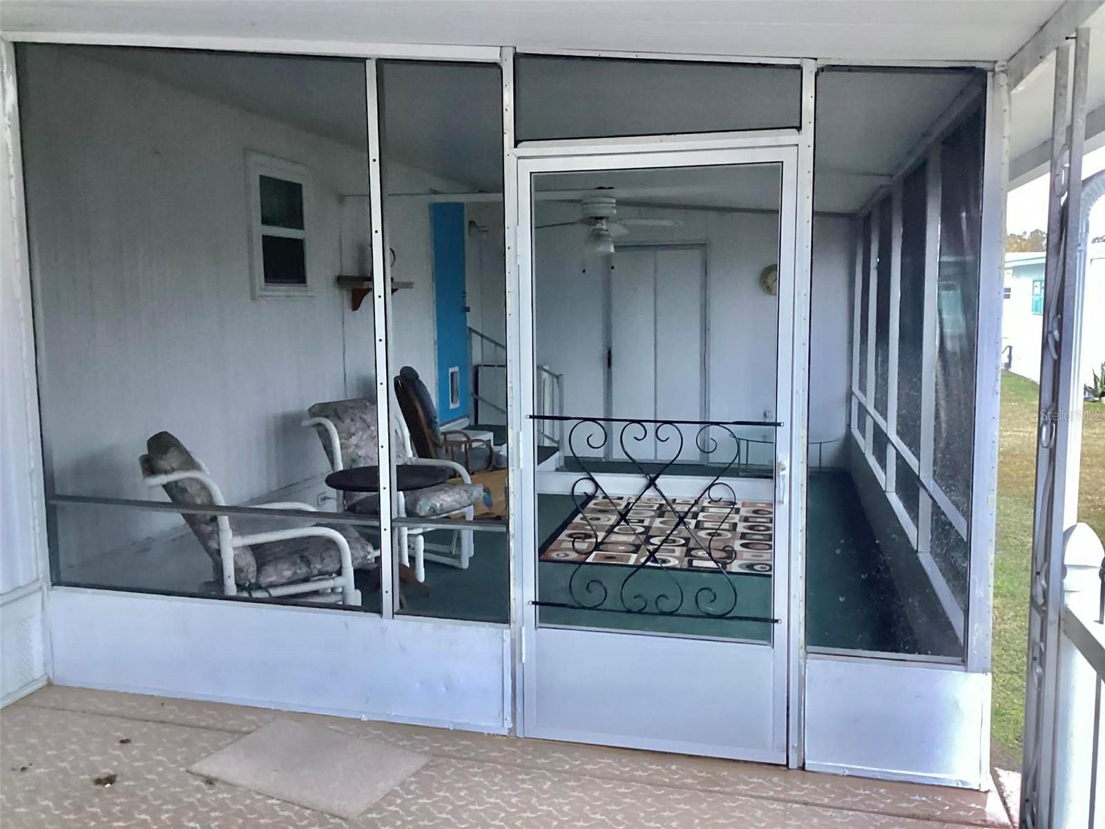 SLEEPY HOLLOW MOBILE ESTATES - Residential