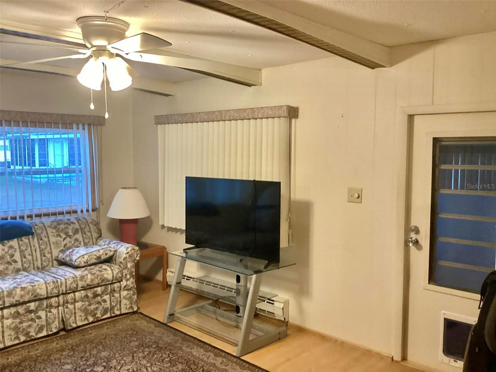 SLEEPY HOLLOW MOBILE ESTATES - Residential