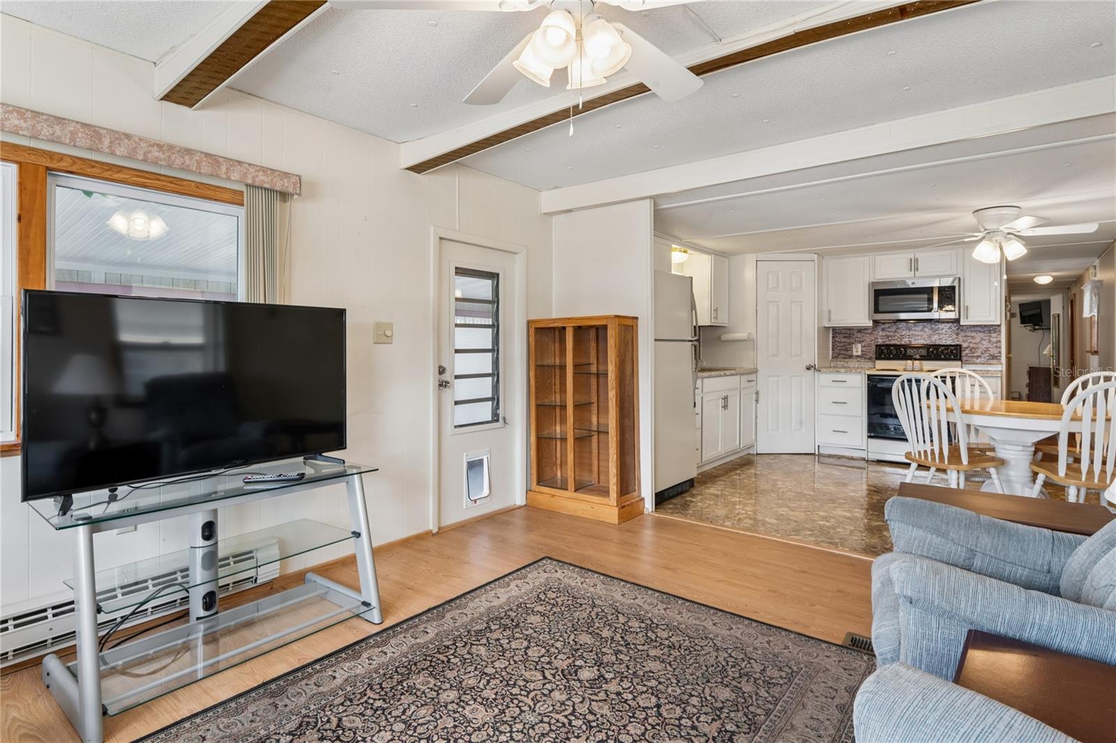 SLEEPY HOLLOW MOBILE ESTATES - Residential