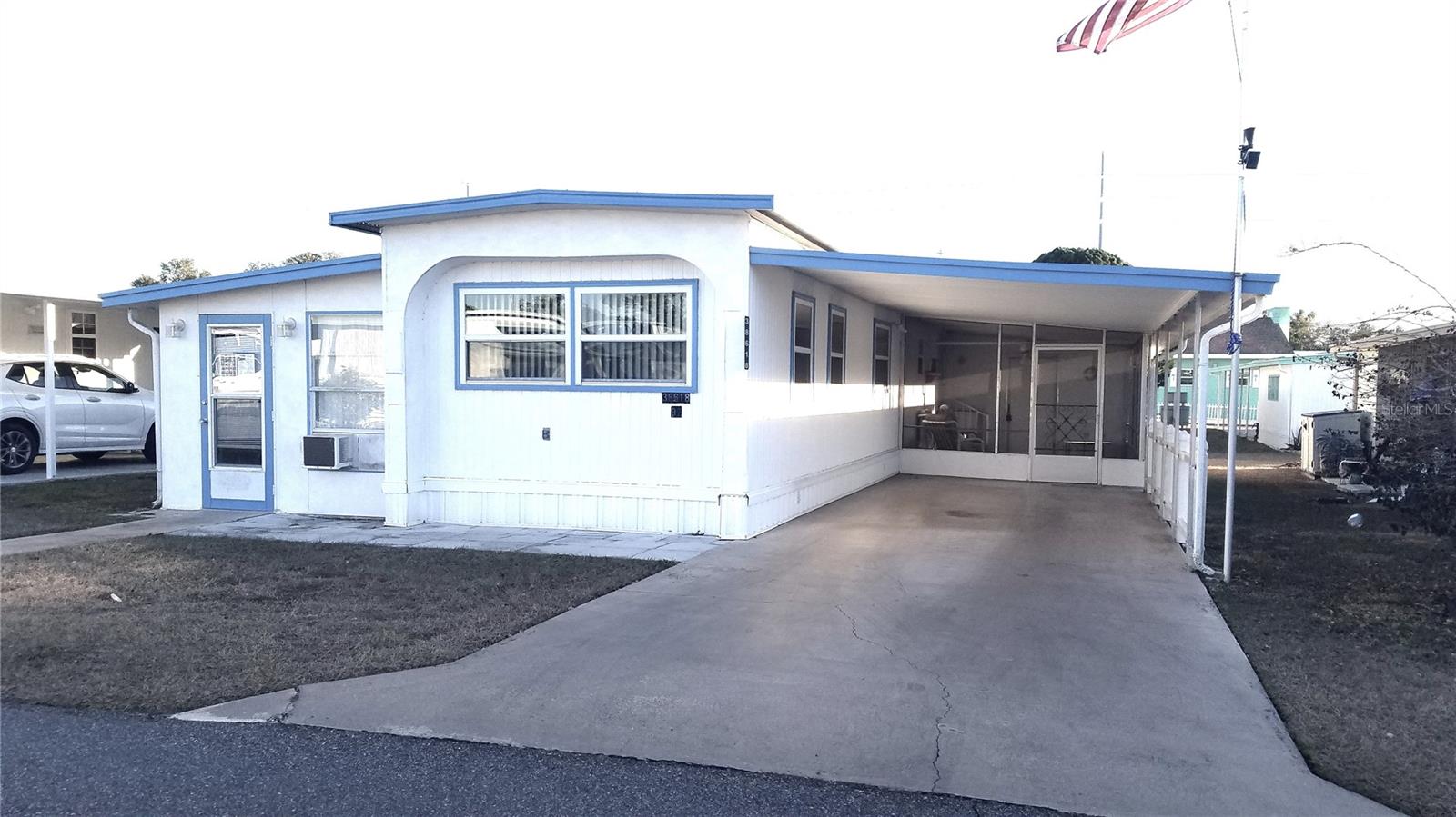 SLEEPY HOLLOW MOBILE ESTATES - Residential