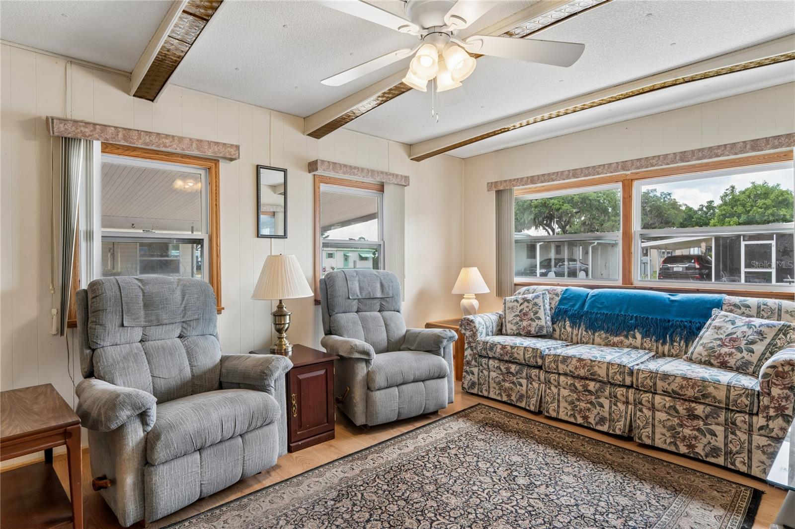 SLEEPY HOLLOW MOBILE ESTATES - Residential