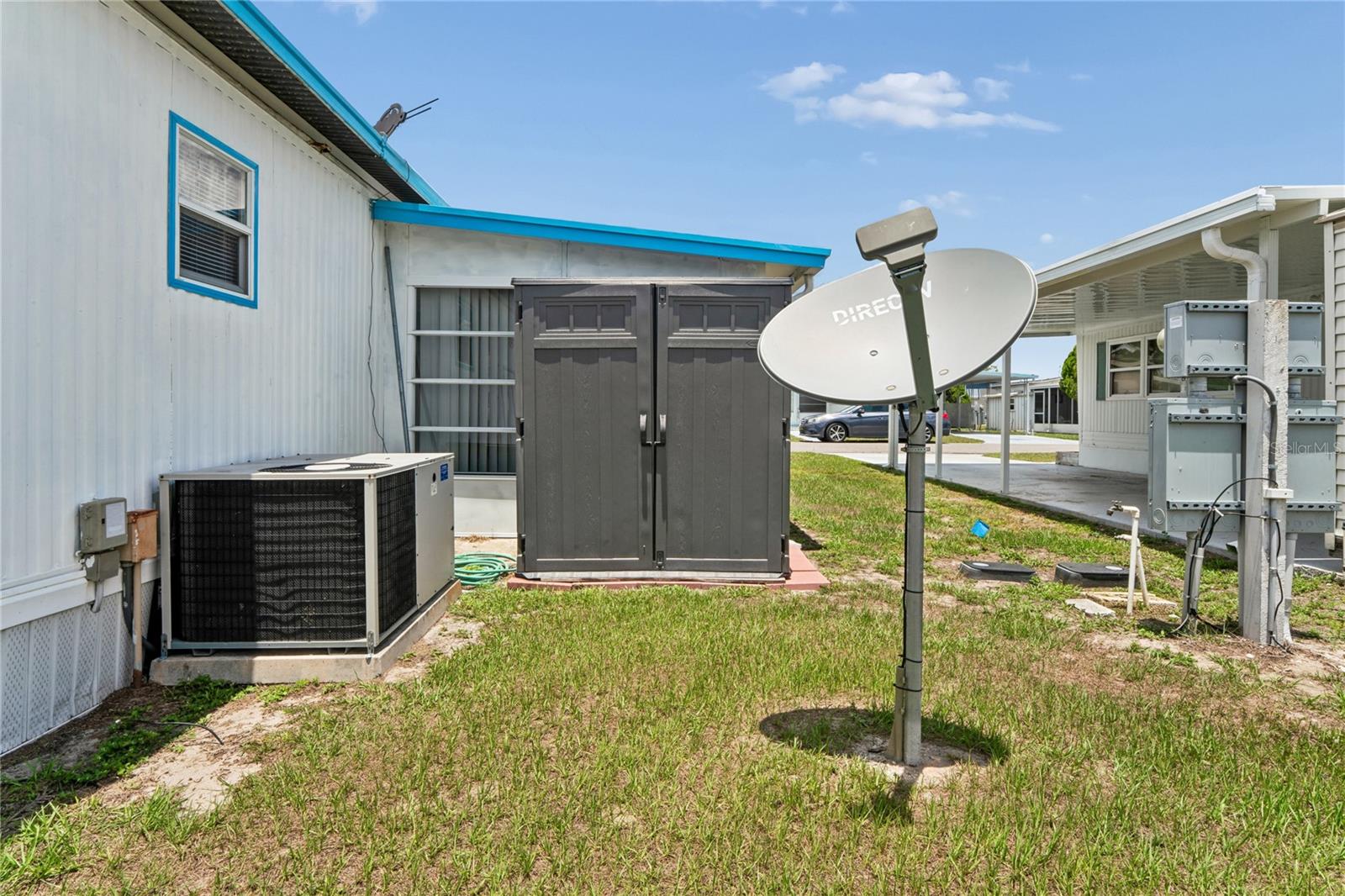 SLEEPY HOLLOW MOBILE ESTATES - Residential