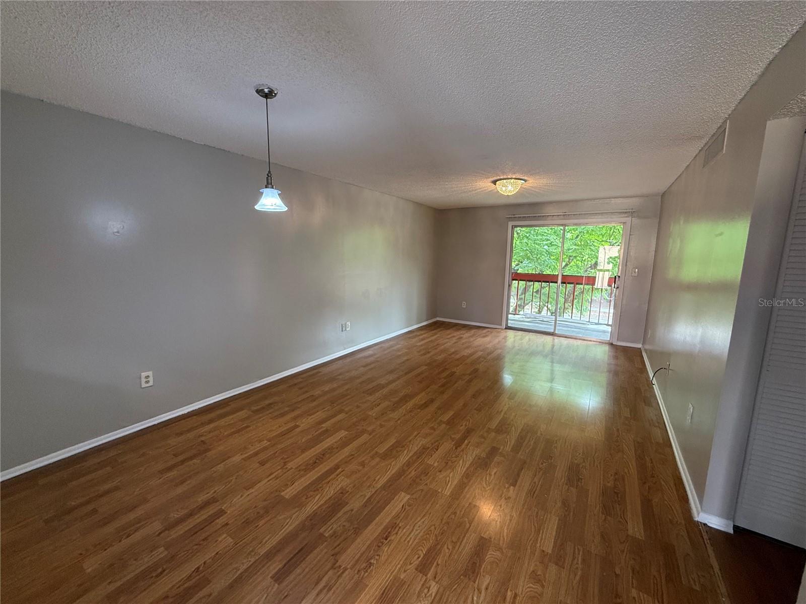 OAK SHADOWS CONDO - Residential