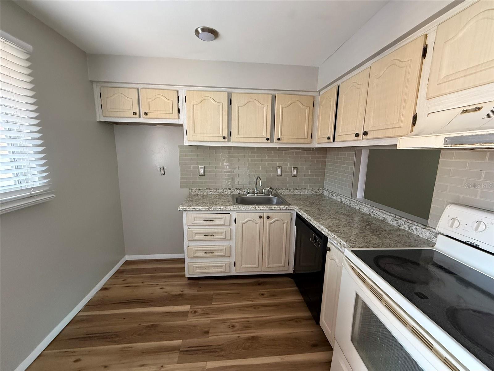 OAK SHADOWS CONDO - Residential