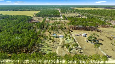 Tiny photo for 5130 SE 137th Avenue, Morriston, FL 32668 (MLS # OM717876)