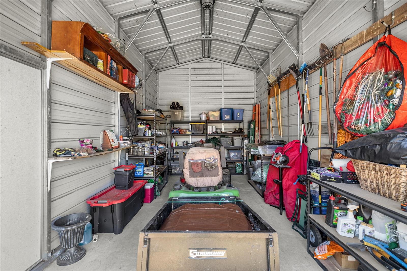 LANGLEY ESTATE - Residential