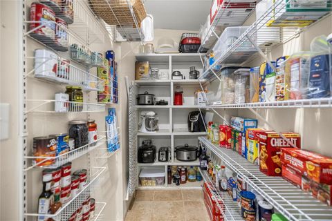 Tiny photo for 5130 SE 137th Avenue, Morriston, FL 32668 (MLS # OM717876)