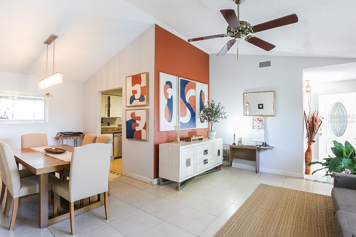 CAROLINE ESTATES 2ND ADD - Residential