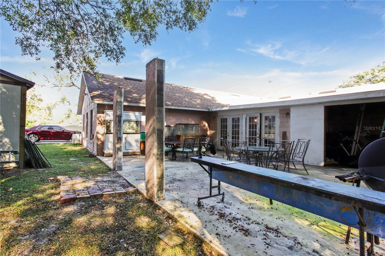 CAROLINE ESTATES 2ND ADD - Residential