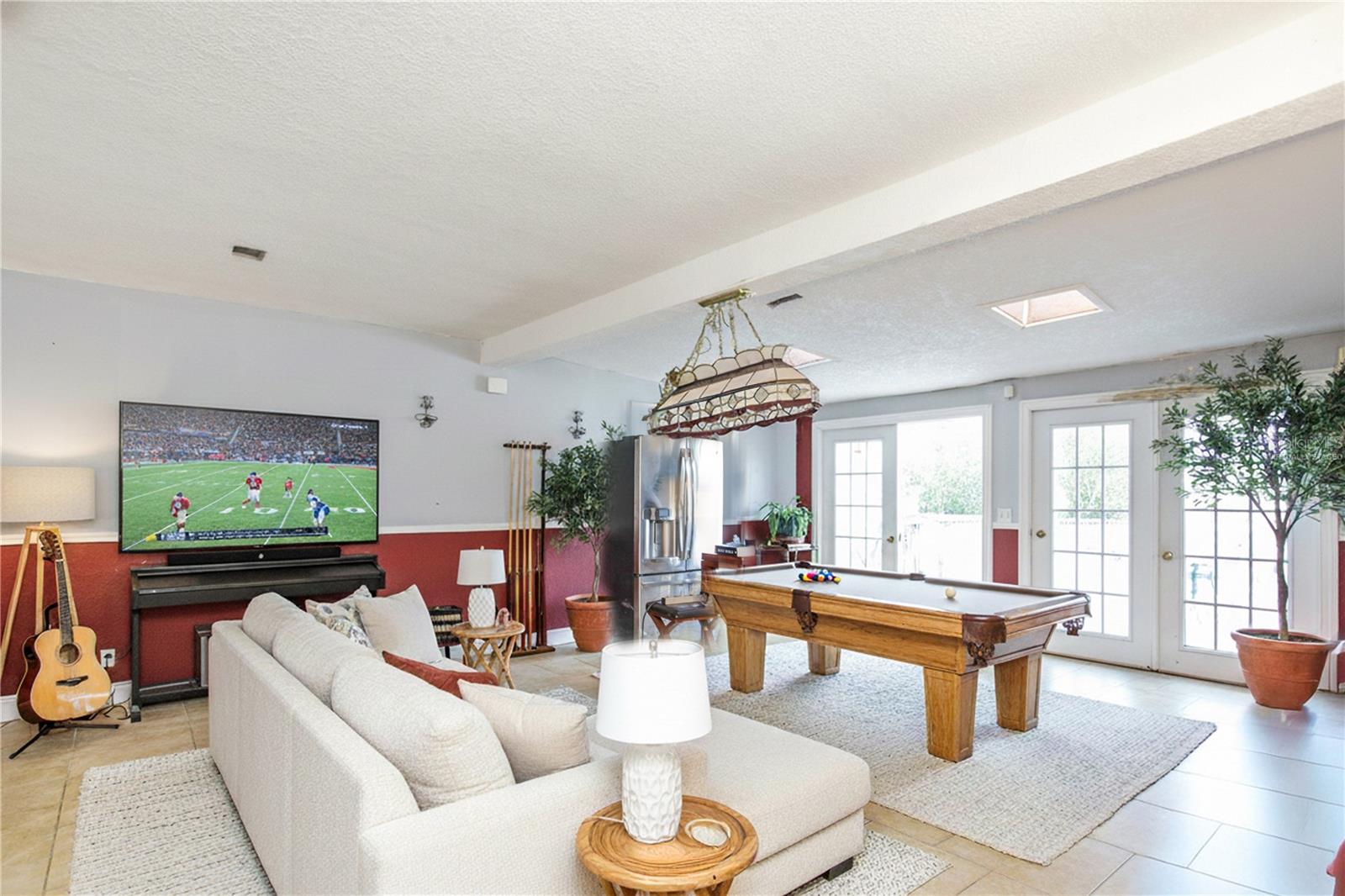 CAROLINE ESTATES 2ND ADD - Residential