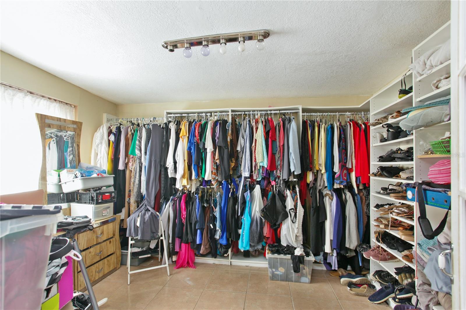 CAROLINE ESTATES 2ND ADD - Residential