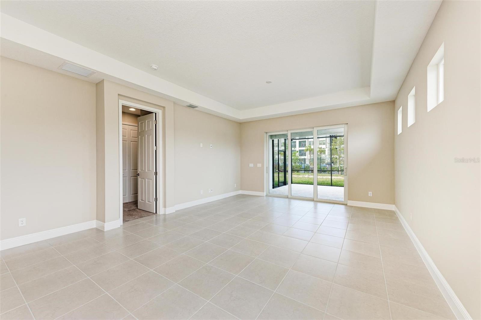 WATERCOLOR PLACE - Residential