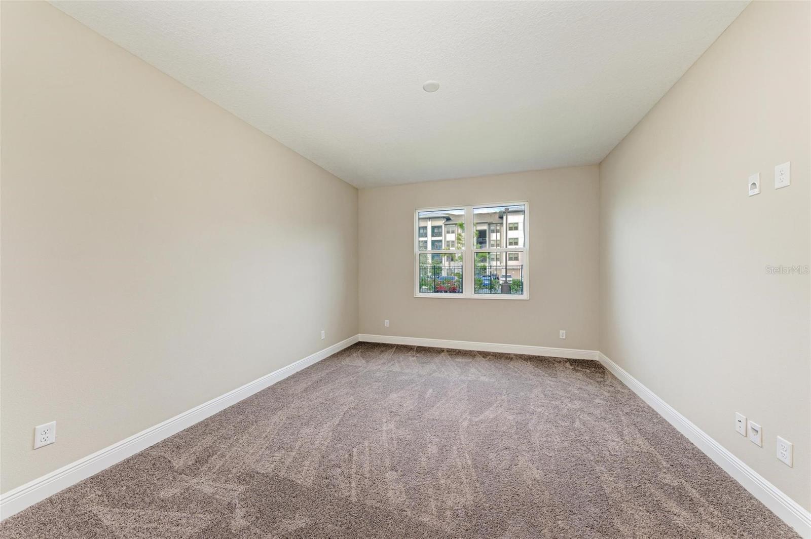 WATERCOLOR PLACE - Residential