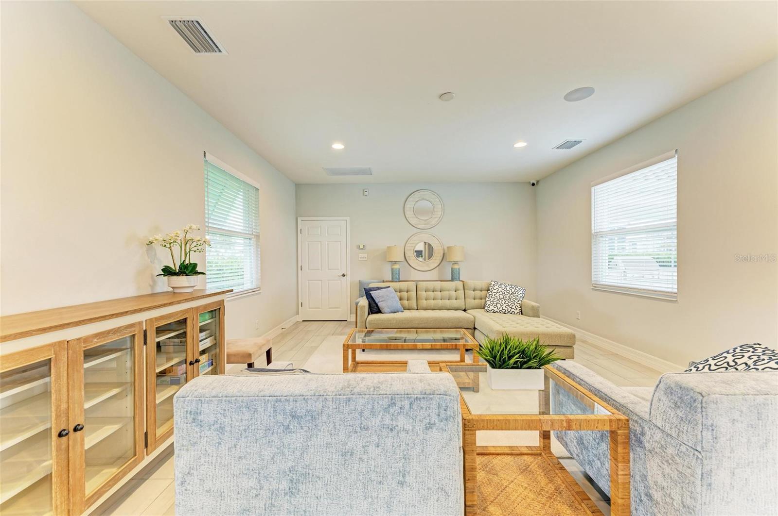 WATERCOLOR PLACE - Residential