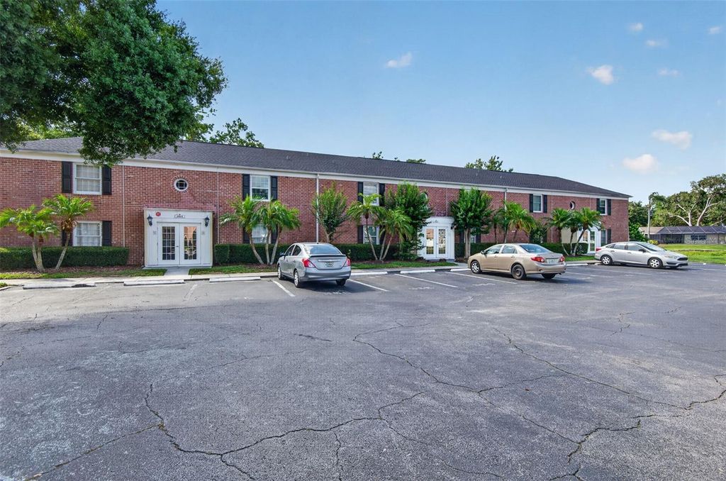 Photo of 2521 Cedar Cypress Court #101, Tampa, FL 33618 (MLS # TB8510427)