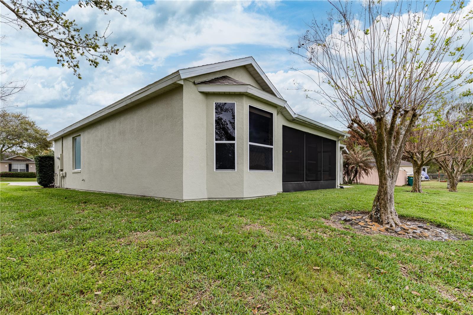 TAVARES LAKESIDE AT TAVARES SUB - Residential