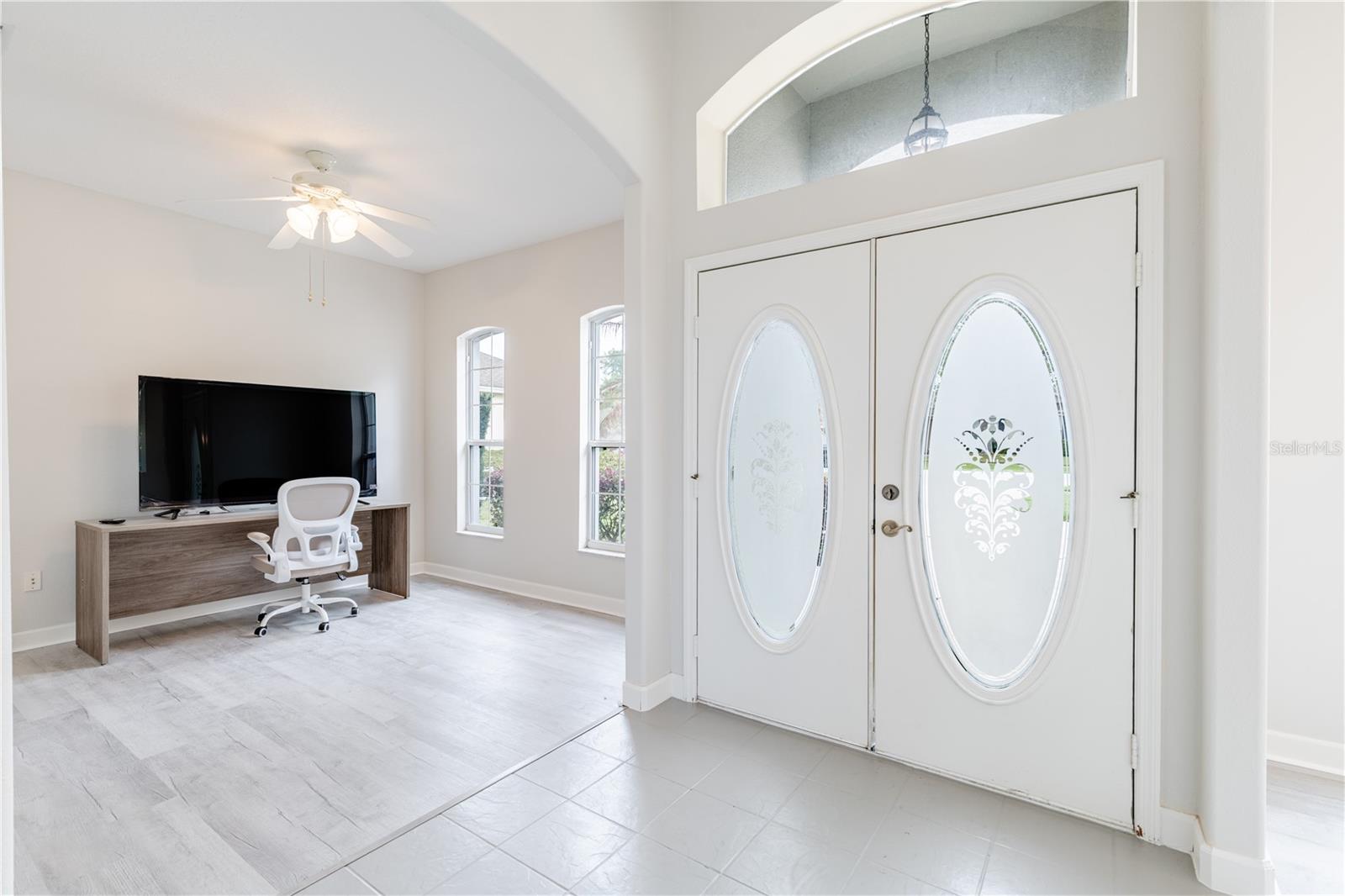 TAVARES LAKESIDE AT TAVARES SUB - Residential