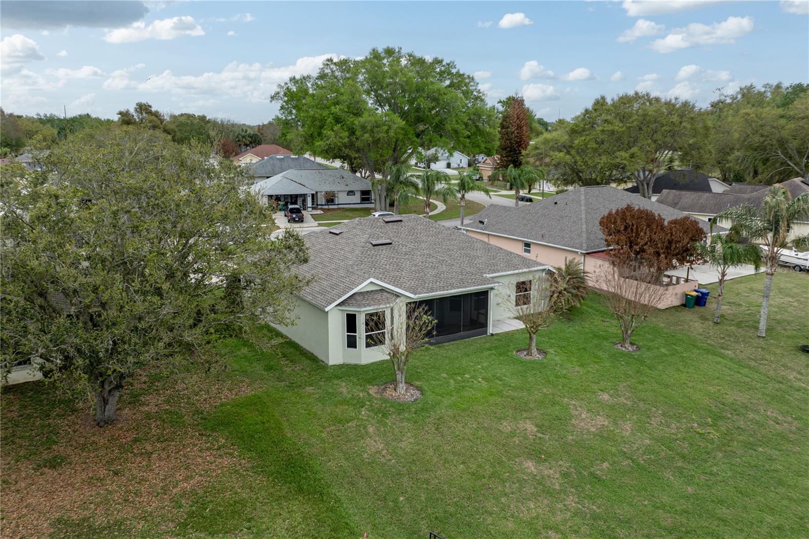 TAVARES LAKESIDE AT TAVARES SUB - Residential