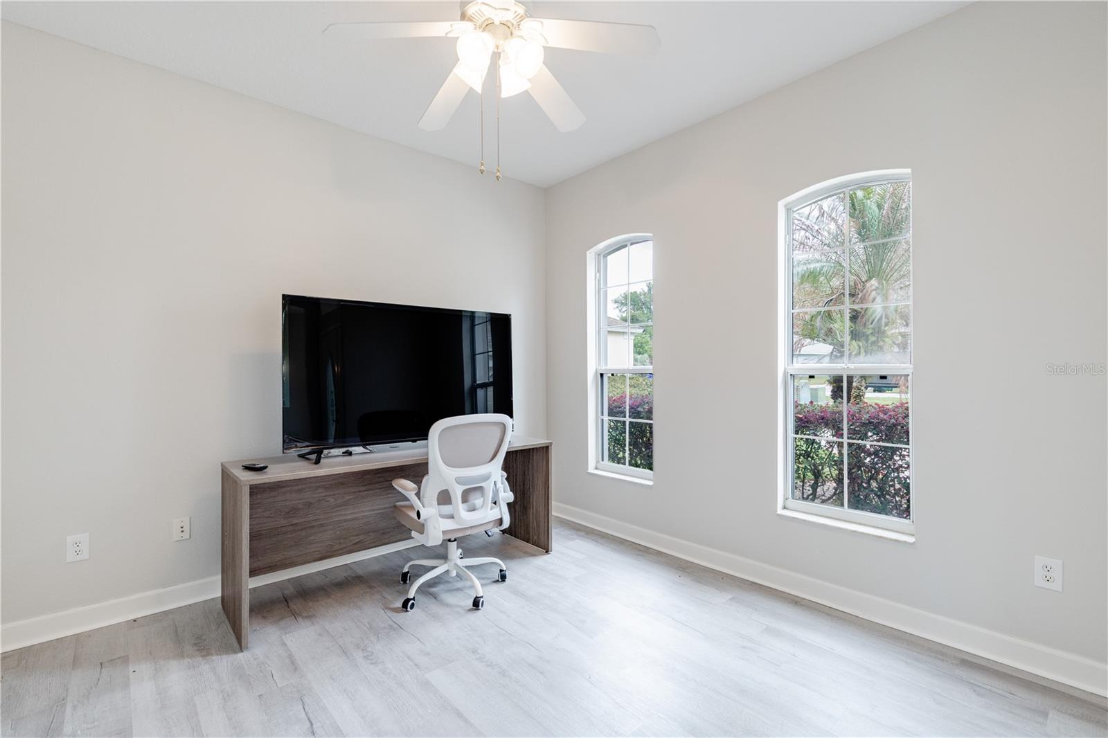 TAVARES LAKESIDE AT TAVARES SUB - Residential