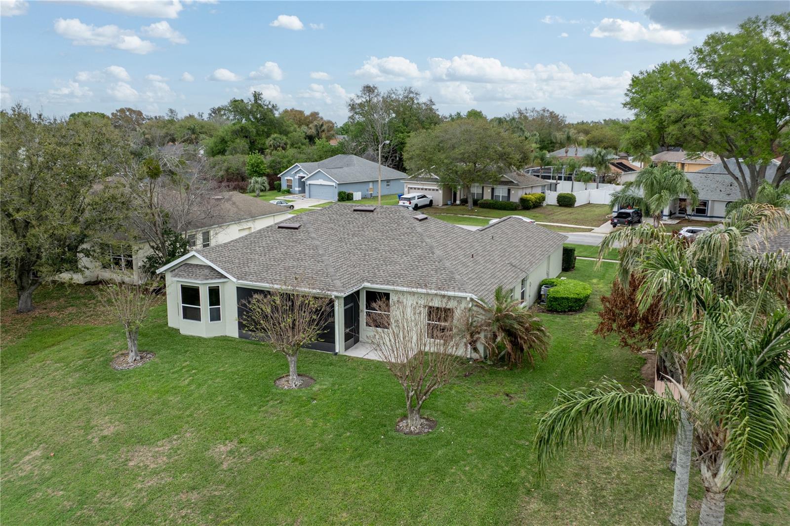 TAVARES LAKESIDE AT TAVARES SUB - Residential