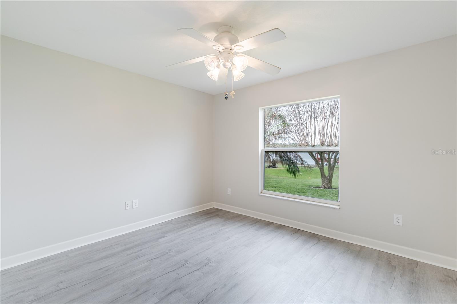 TAVARES LAKESIDE AT TAVARES SUB - Residential