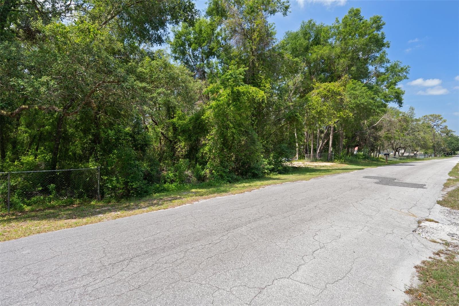 CROOM A COOCHEE ESTATES - Land