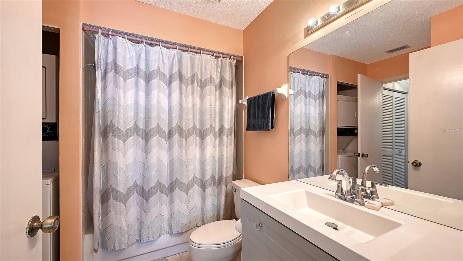 CHARTWELL GREEN - Residential