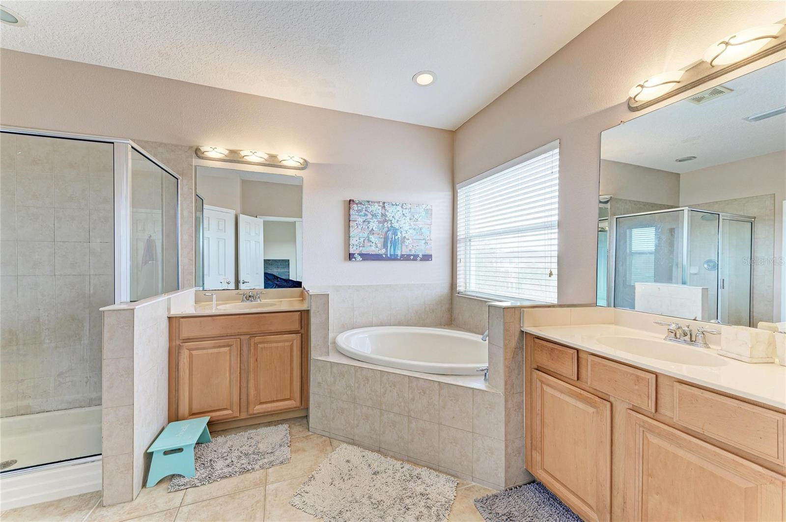 SEMINOLE ISLE TWNHMS - Residential