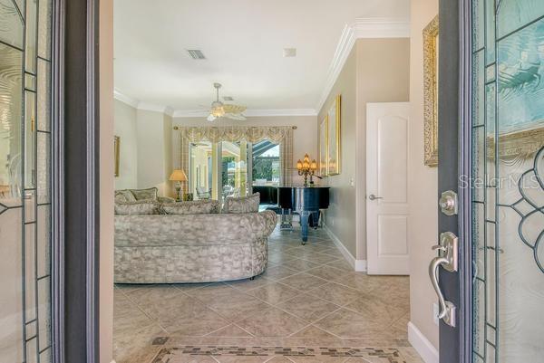 STONEYBROOK GOLF & COUNTRY CLUB - Residential Lease