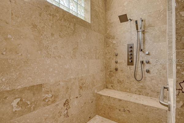 STONEYBROOK GOLF & COUNTRY CLUB - Residential Lease