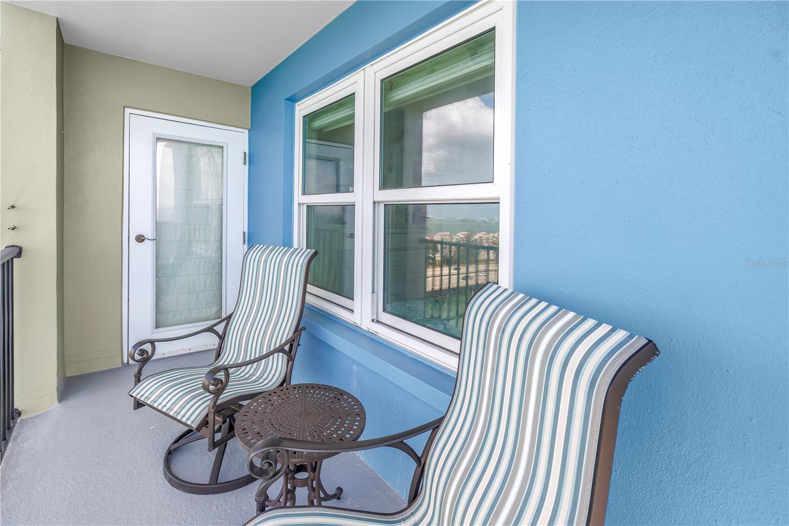 BAYWAY ISLES POINT BRITTANY FIVE - Residential