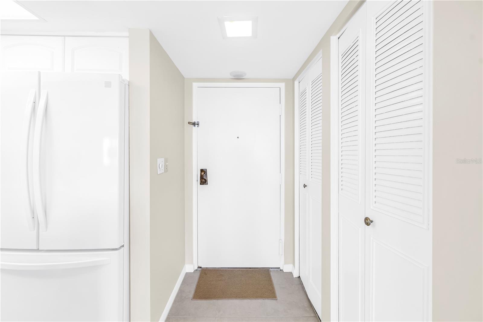 BAYWAY ISLES POINT BRITTANY FIVE - Residential