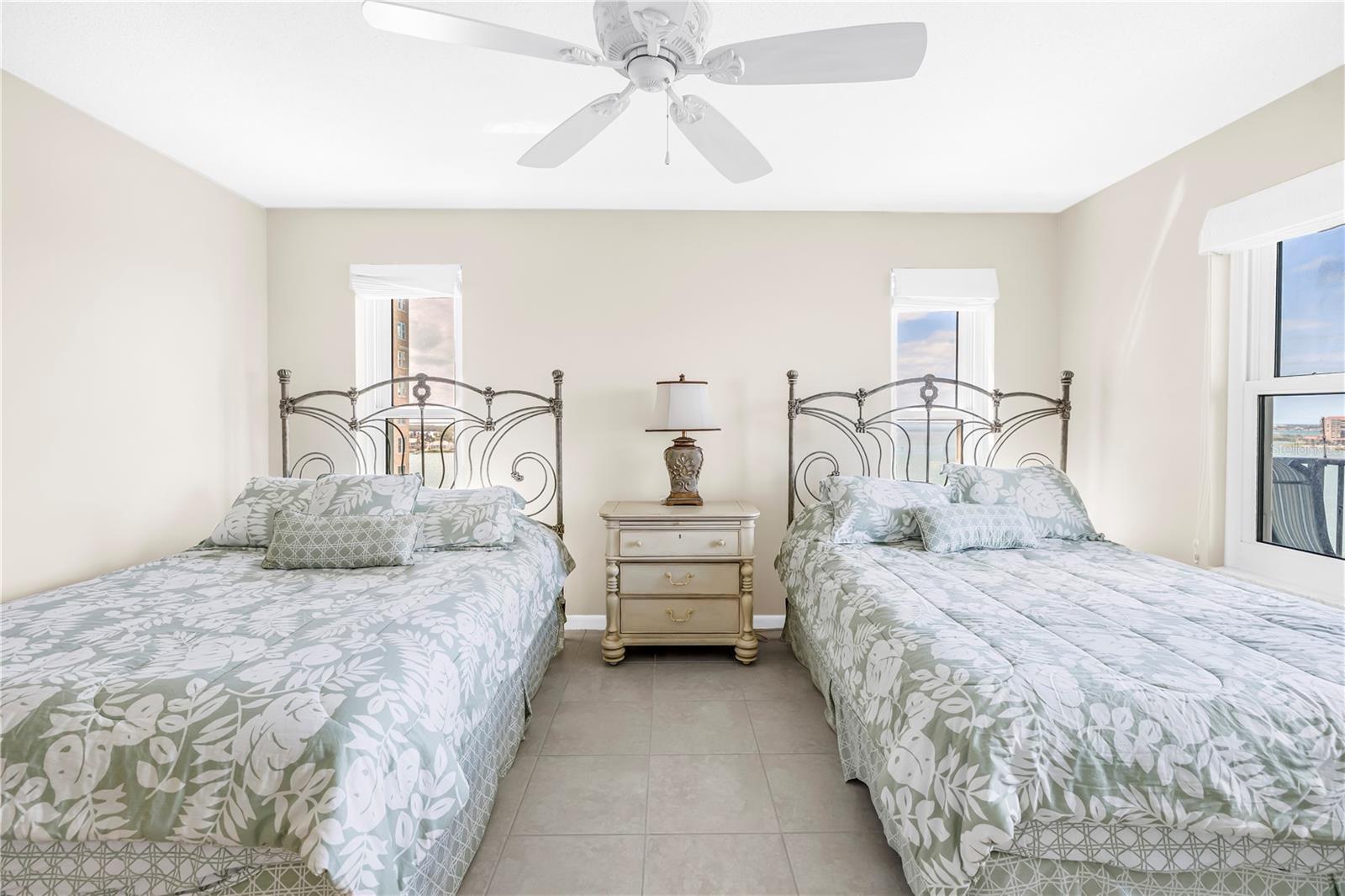 BAYWAY ISLES POINT BRITTANY FIVE - Residential